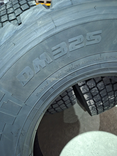 Шина 315/80R22.5 22PR TL 161/156K DM325 Royal black